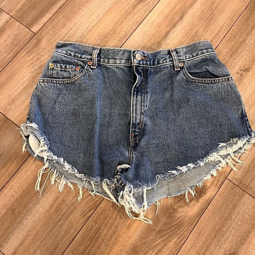 Levi’s 550 Light‎ Blue Denim Cut Off Shorts Women 14
